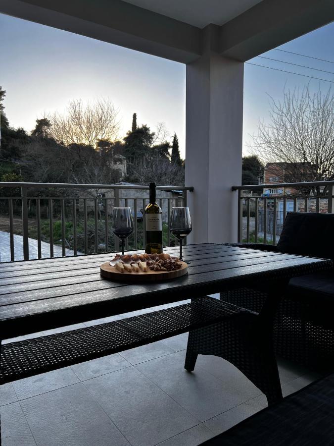 Giannel Luxury Apartment 1 Kastanéa Esterno foto
